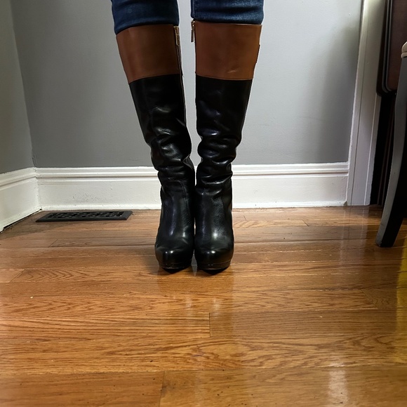 MICHAEL Michael Kors Fashion Leather high heel boot with gold tone MK on calf - Picture 11 of 11